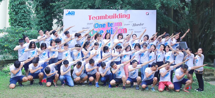 Đồng Phục Bulluni