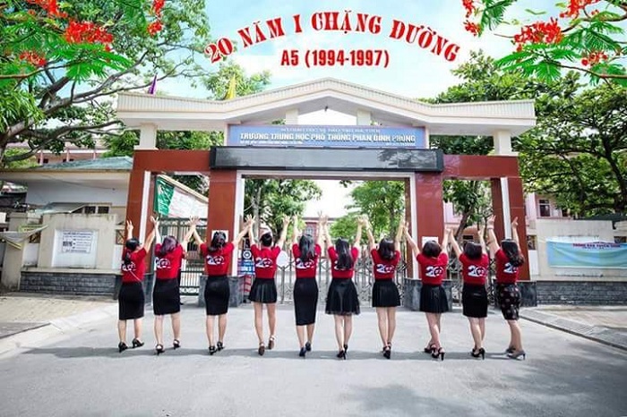Đồng Phục Bulluni