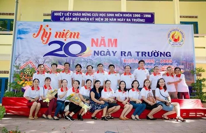 Đồng Phục Bulluni