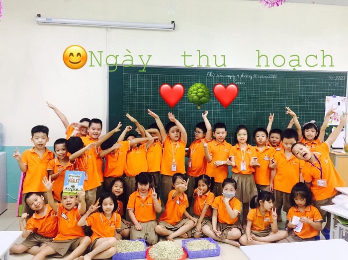 may ao phong hoc sinh theo yeu cau