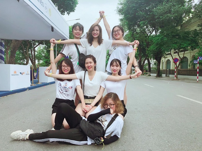 Đồng Phục Bulluni