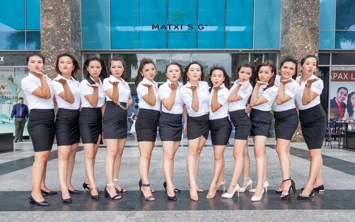 Đồng Phục Bulluni